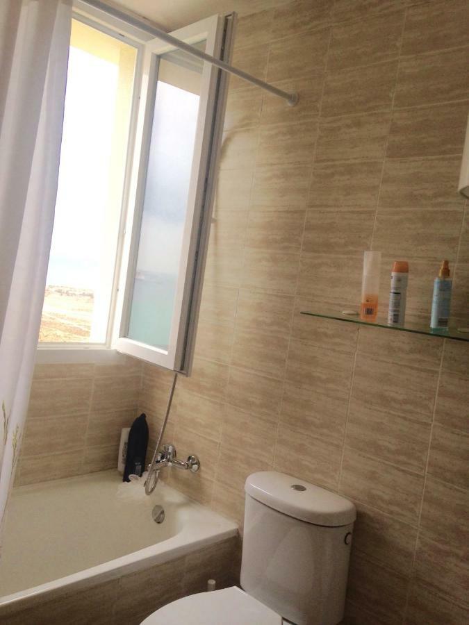 Apartamentos Vista A Tres Continentes La Linea de la Concepcion Luaran gambar